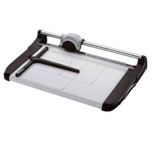 Taglierina a lama rotante...