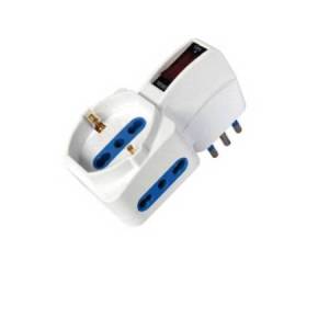 Adattatore con spina 10A...