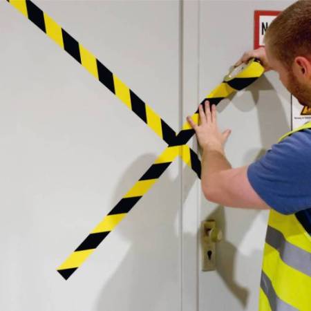 Nastro adesivo DURALINEBASIC 50/016 - removibile - 5 cm x 33 m - giallo/nero - Durable